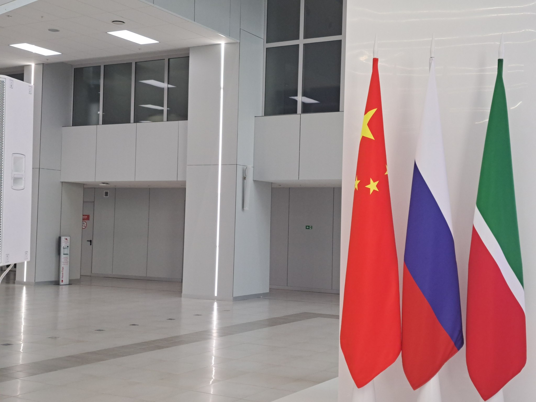 «Ворота» в Россию: Китай занял долю в 80% иностранных инвестиций в РТ