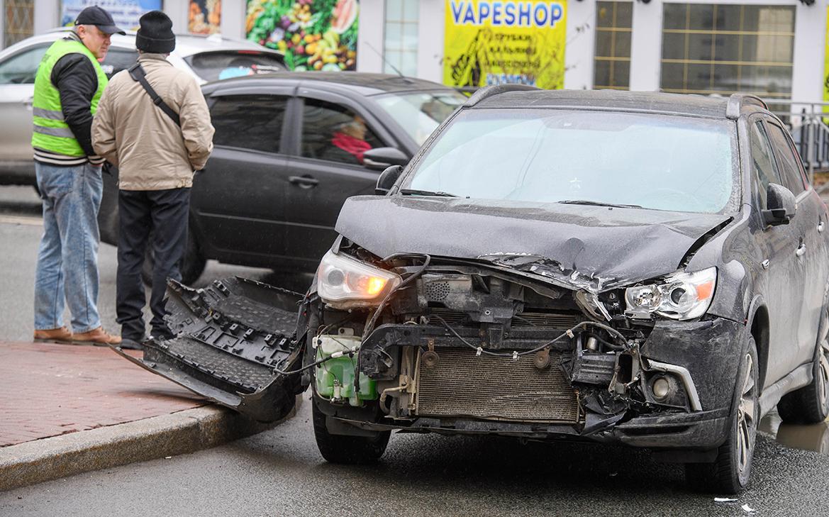 Страховщики оценили возможный отказ от ремонта по полисам ОСАГО