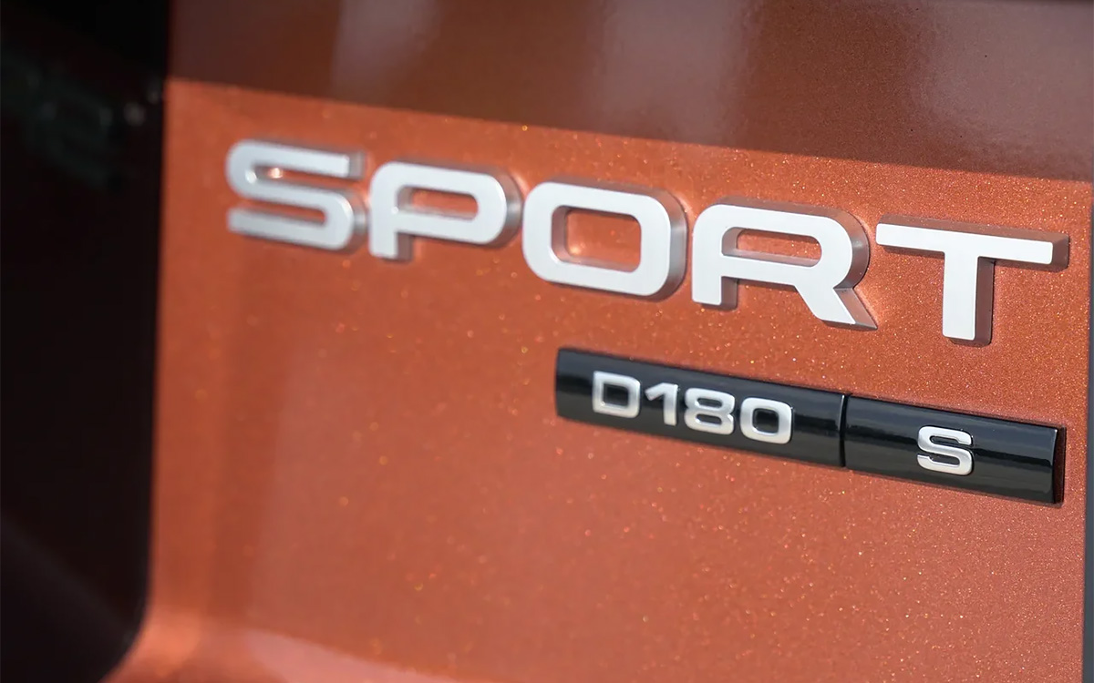 Уравнение с переменными. Три мнения о Land Rover Discovery Sport