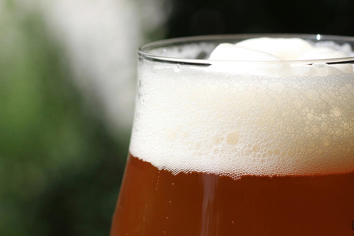 Китайский производитель смартфонов Xiaomi зарегистрировал в России товарный знак, позволяющий производить и продавать пиво, соки, кофе и другие изделия