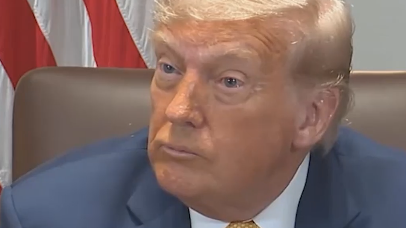 Трамп заявил о планах устроить России «маленький сюрприз»