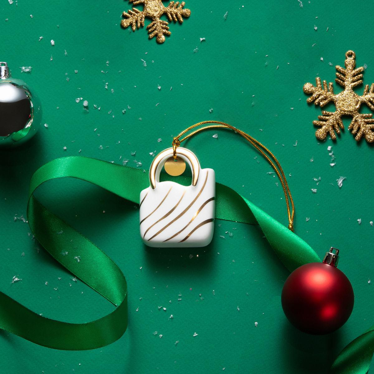 Елочная игрушка No One, 7490 руб. (noone.ru)