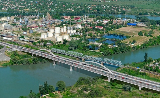 Модернизированный Яблоновский мост. Компьютерное моделирование.