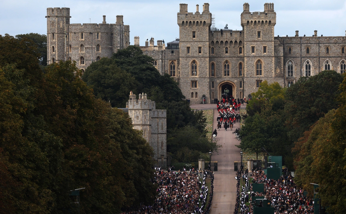 	Alex Pantling / Getty Images