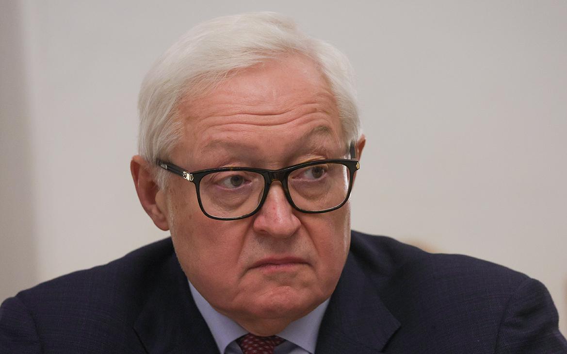 Рябков заявил об оставшихся серьезных вопросах к США по Украине