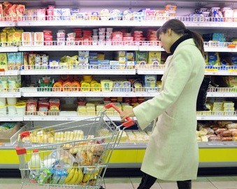 Роспотребнадзор призвал россиян не бояться продуктов с ГМО: научных данных об их вреде нет