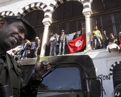 Арестованы соратники экс-президента Туниса