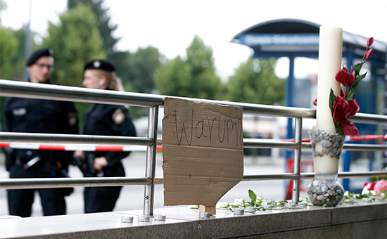 Полицейские Мюнхена на месте трагедии



