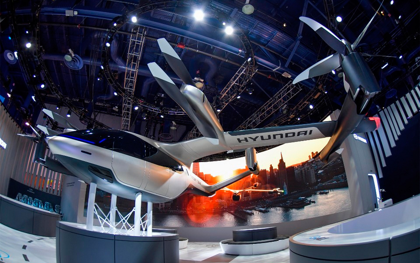 Летающие автомобили Hyundai появятся в аэропортах США в 2025 году