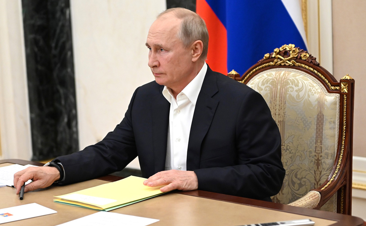Владимир Путин на совещании по подготовке программы &laquo;Прямая линия&raquo;