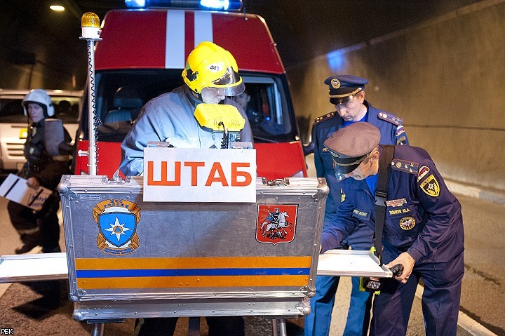В Лефортовском тоннеле Москвы прошли масштабные учения МЧС