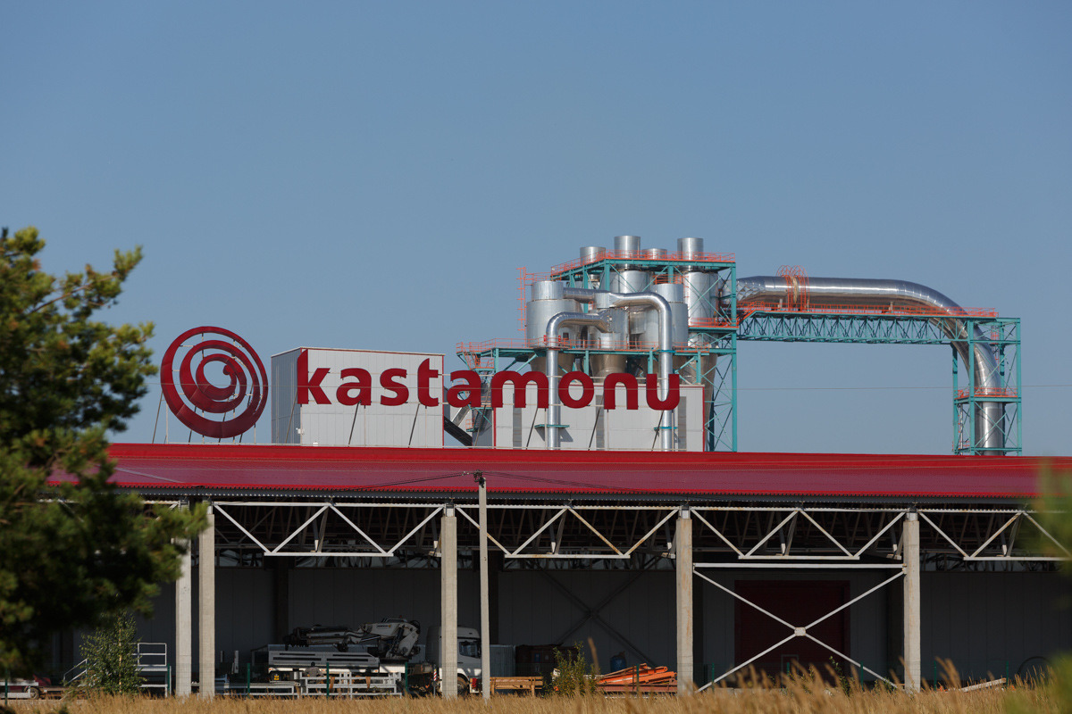 На заводе Kastamonu начнут проводить экскурсии для семей сотрудников