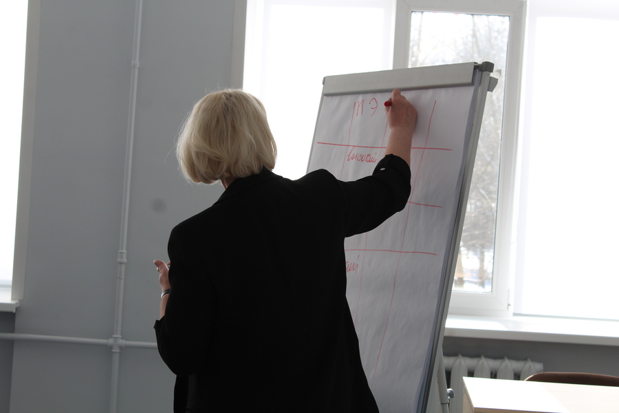В Череповце обсудили, как изменить демографическую ситуацию в городе
