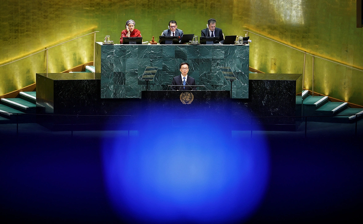 Eduardo Munoz / Reuters