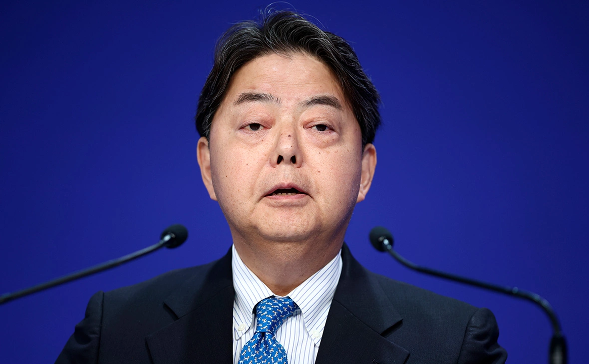 Henry Nicholls / Getty Images