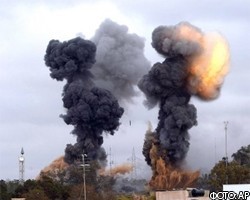 Авиация НАТО разбомбила ТВ-передатчики М.Каддафи
