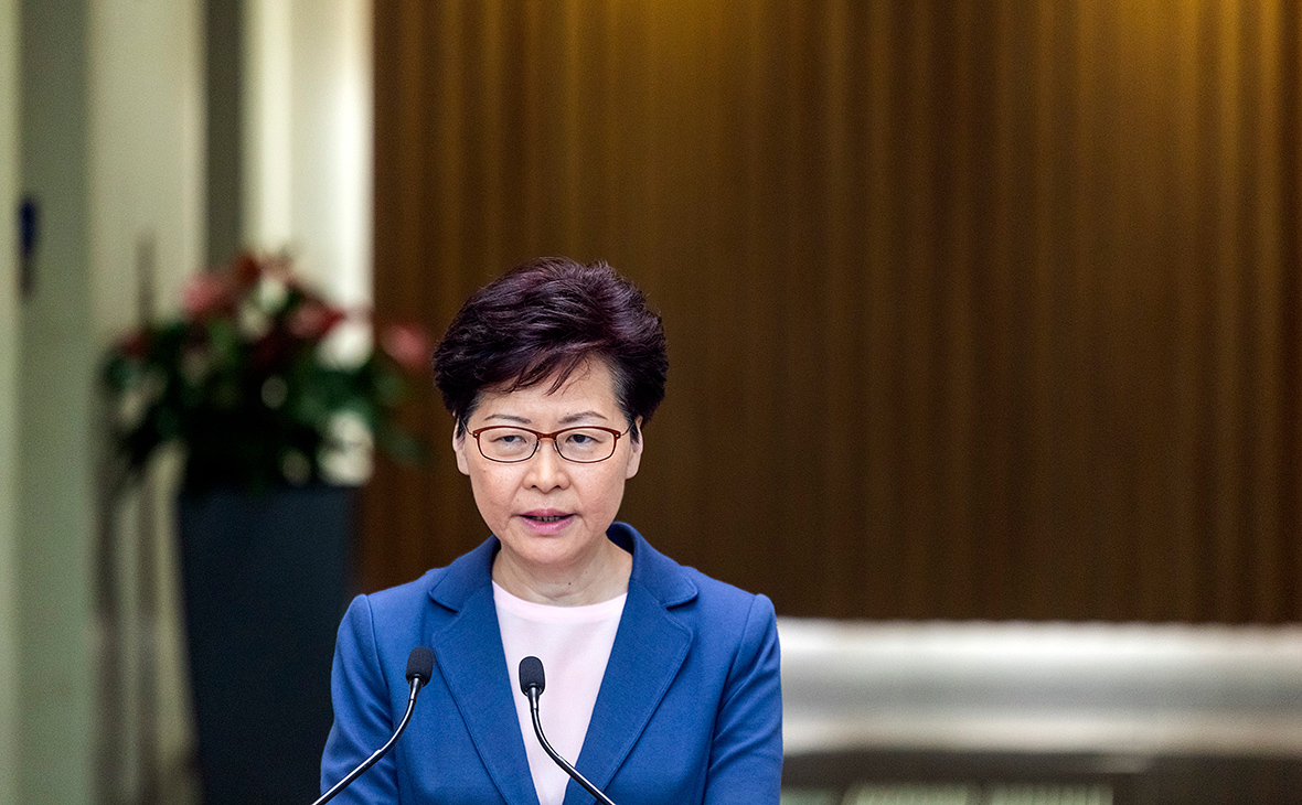 Глава администрации Гонконга назвала мертвым законопроект об экстрадиции