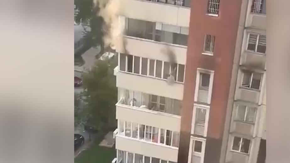 В результате пожара в жилом доме в Алма-Ате в больницы попали 16 детей