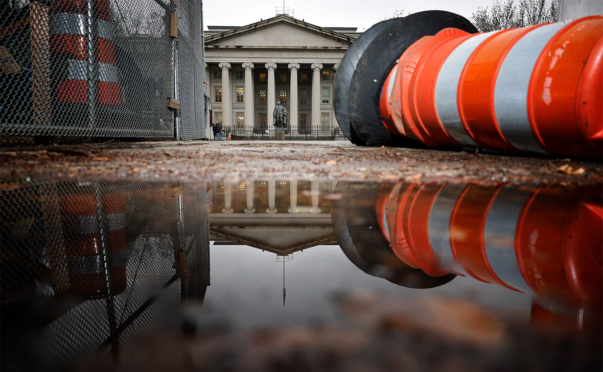 Chip Somodevilla / Getty Images