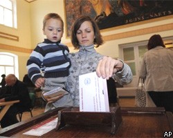 На выборах в Латвии лидирует партия, защищающая русскоязычных