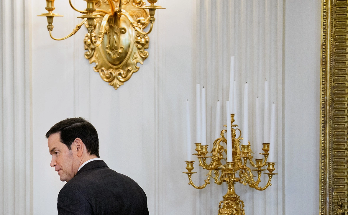 Andrew Harnik / Getty Images