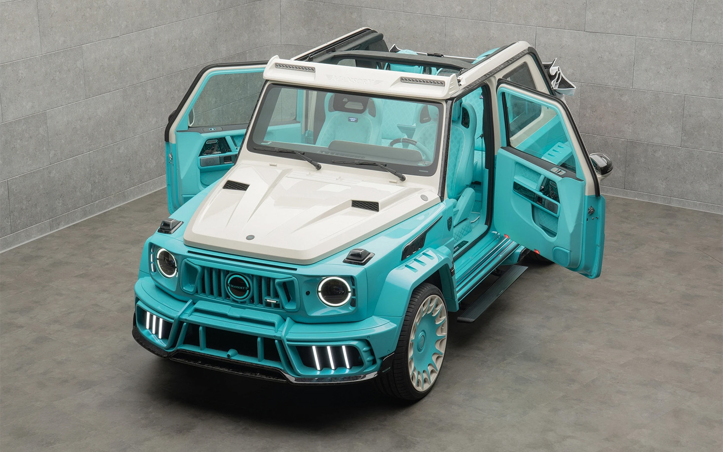 Mansory Azura