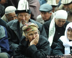 Желающие выехать из Киргизии штурмуют посольство РФ