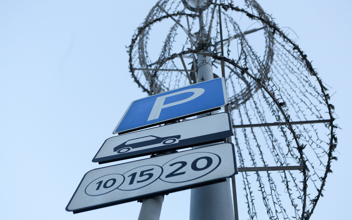 Парковки в Москве будут бесплатными в новогодние праздники