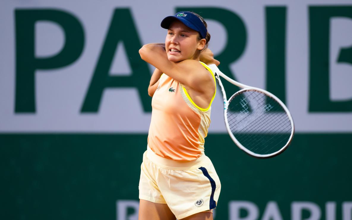 Сестра Мирры Андреевой проиграла украинке на турнире WTA в Австрии