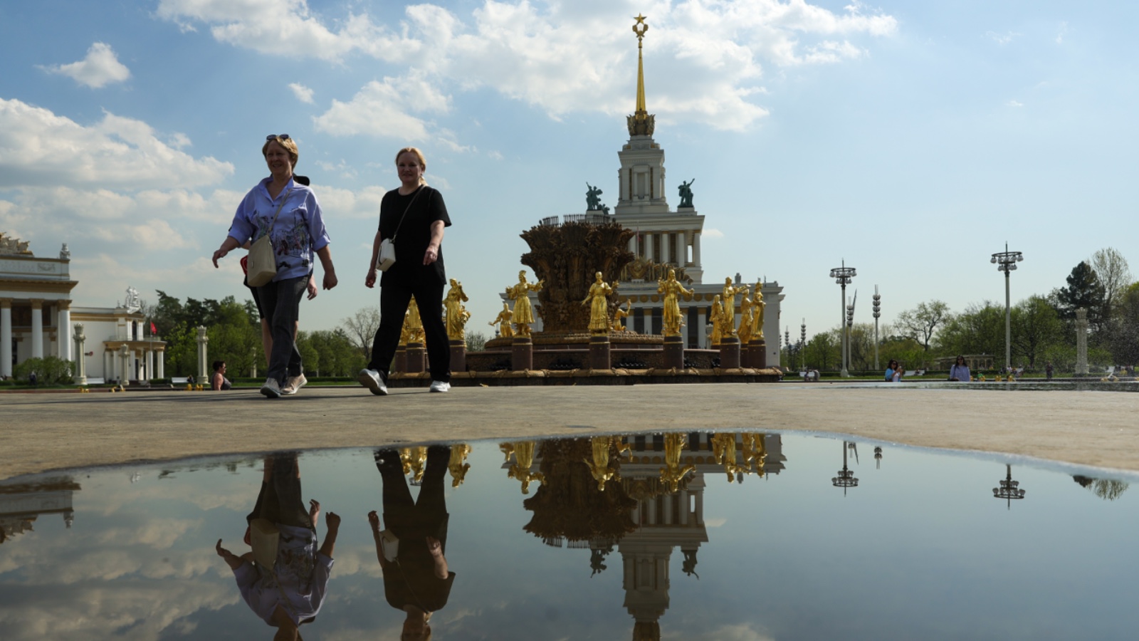 ВДНХ впервые станет площадкой для столичного выпускного. Программа вечера