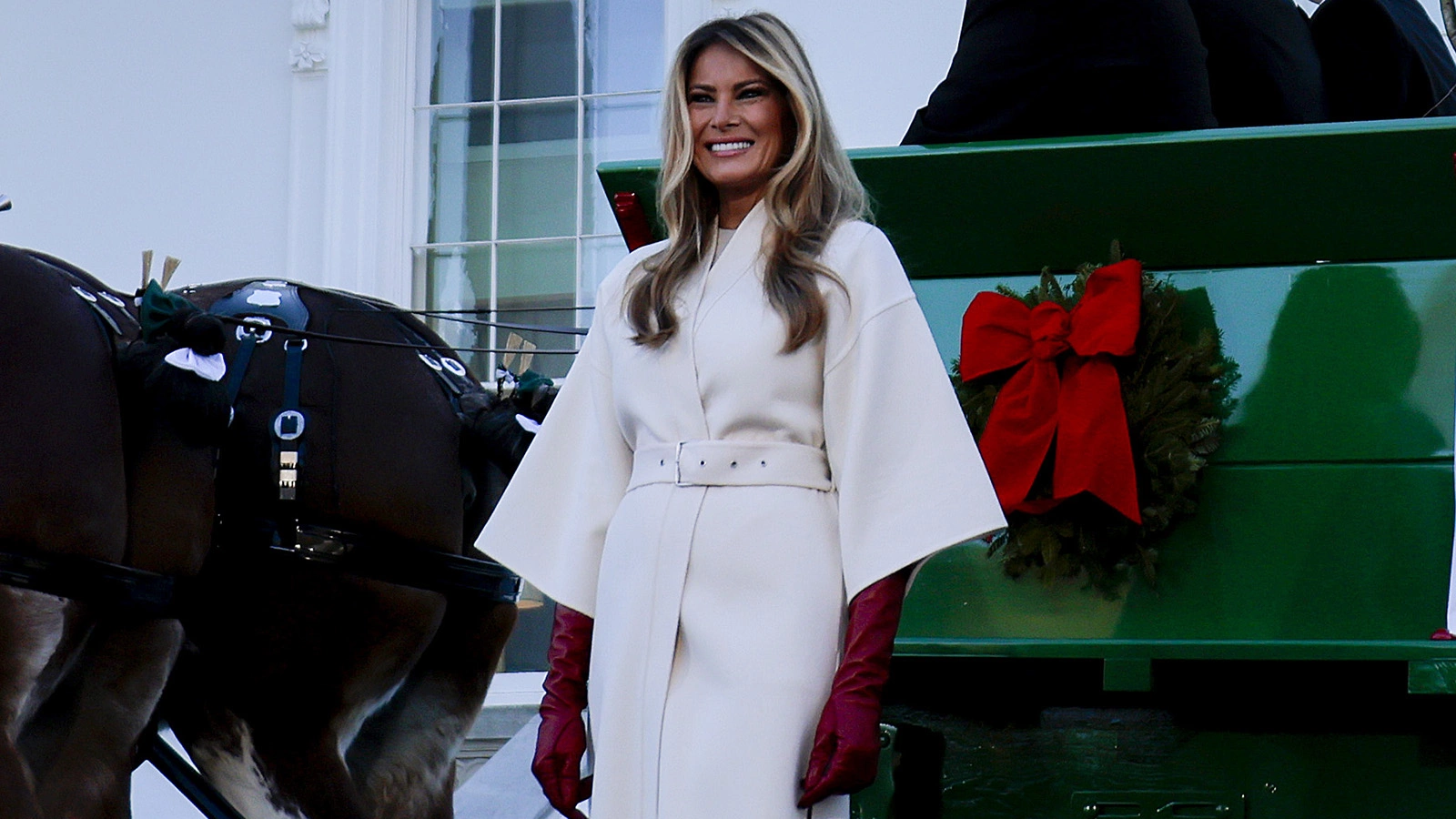 Мелания Трамп приняла в Белом доме рождественскую елку, 24 ноября 2025 года