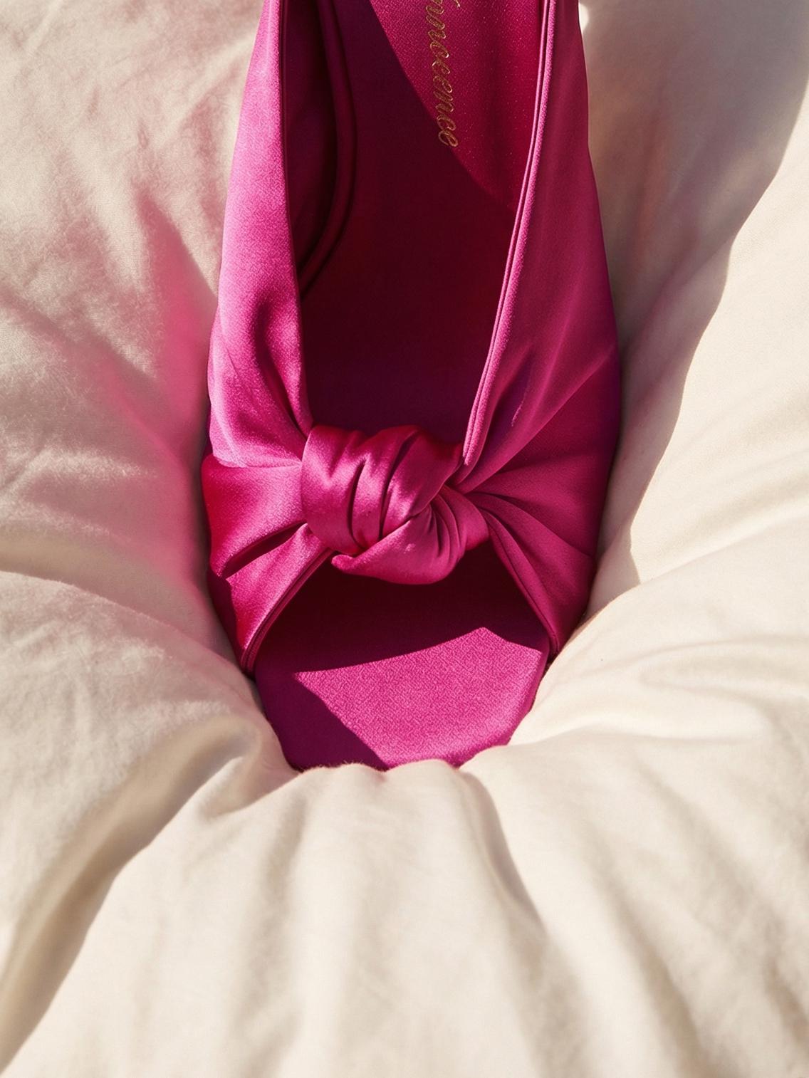 Сатиновые мюли Cindy на каблуке-шпильке в оттенке фуксия, Age of Innocence