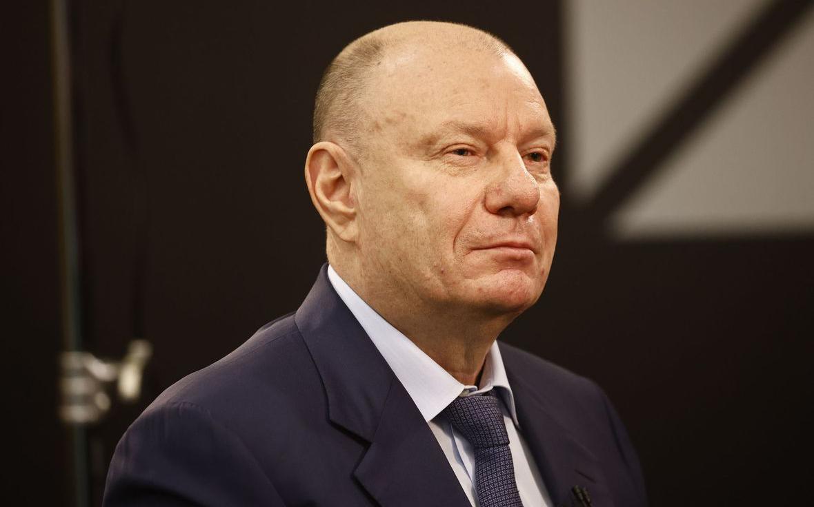 Владимир Потанин — РБК: «Нельзя брать налоги авансом и в кредит»