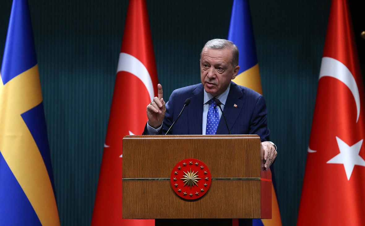 Necati Savas / EPA / ТАСС