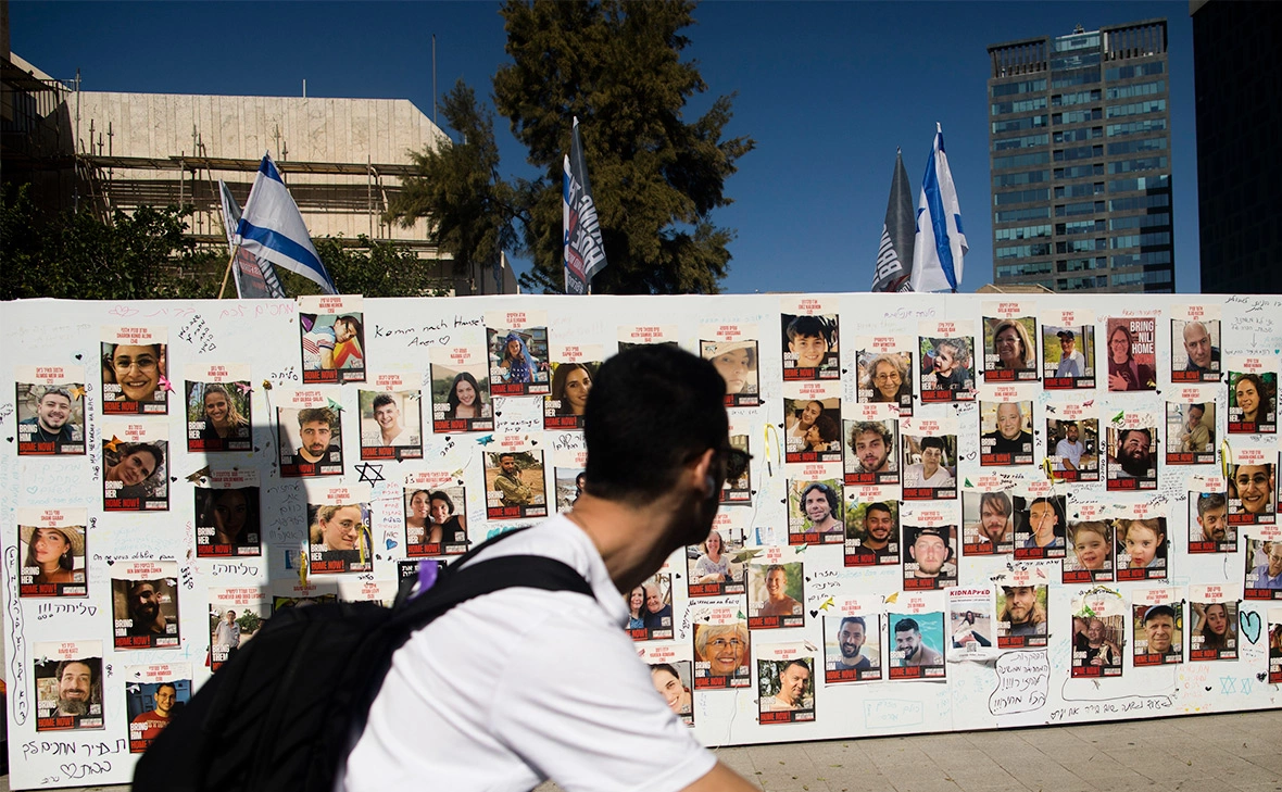 Amir Levy / Getty Images