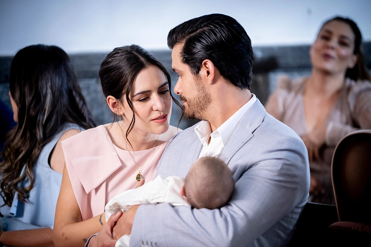 Кадр из сериала «История Хуаны» 