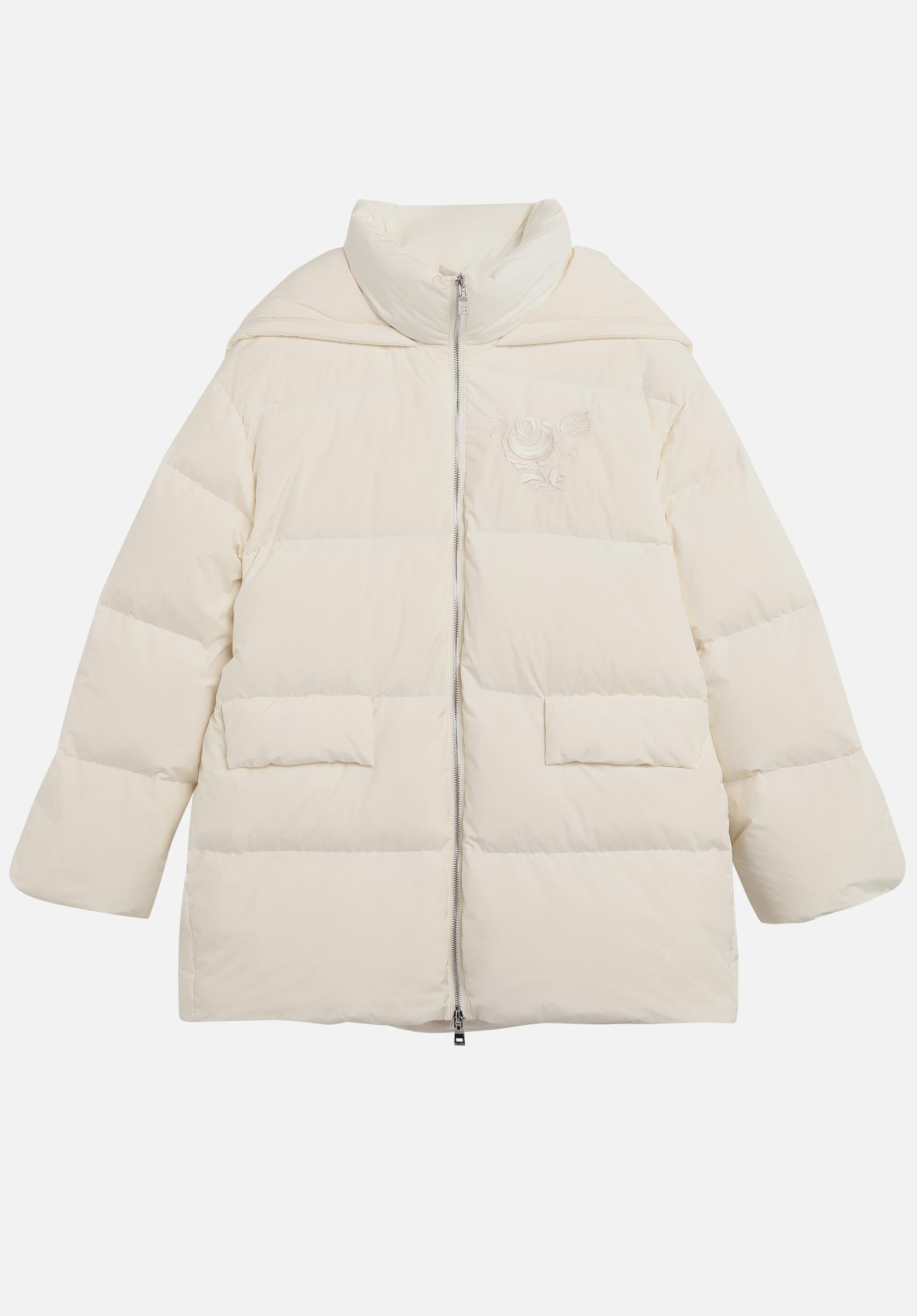 Пуховик с капюшоном Belucci &times; Объединение &laquo;Гжель&raquo;,&nbsp;26 990 руб. (&laquo;Стокманн&raquo;)