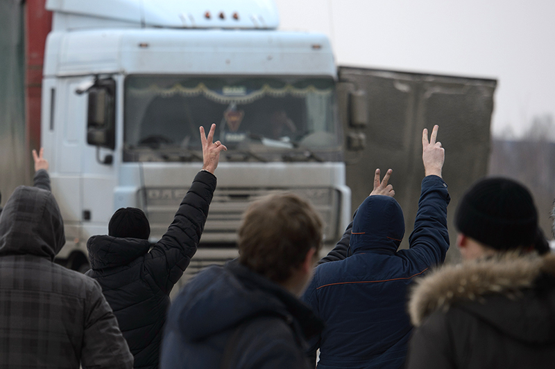 Массовая акция протеста дальнобойщиков в Екатеринбурге