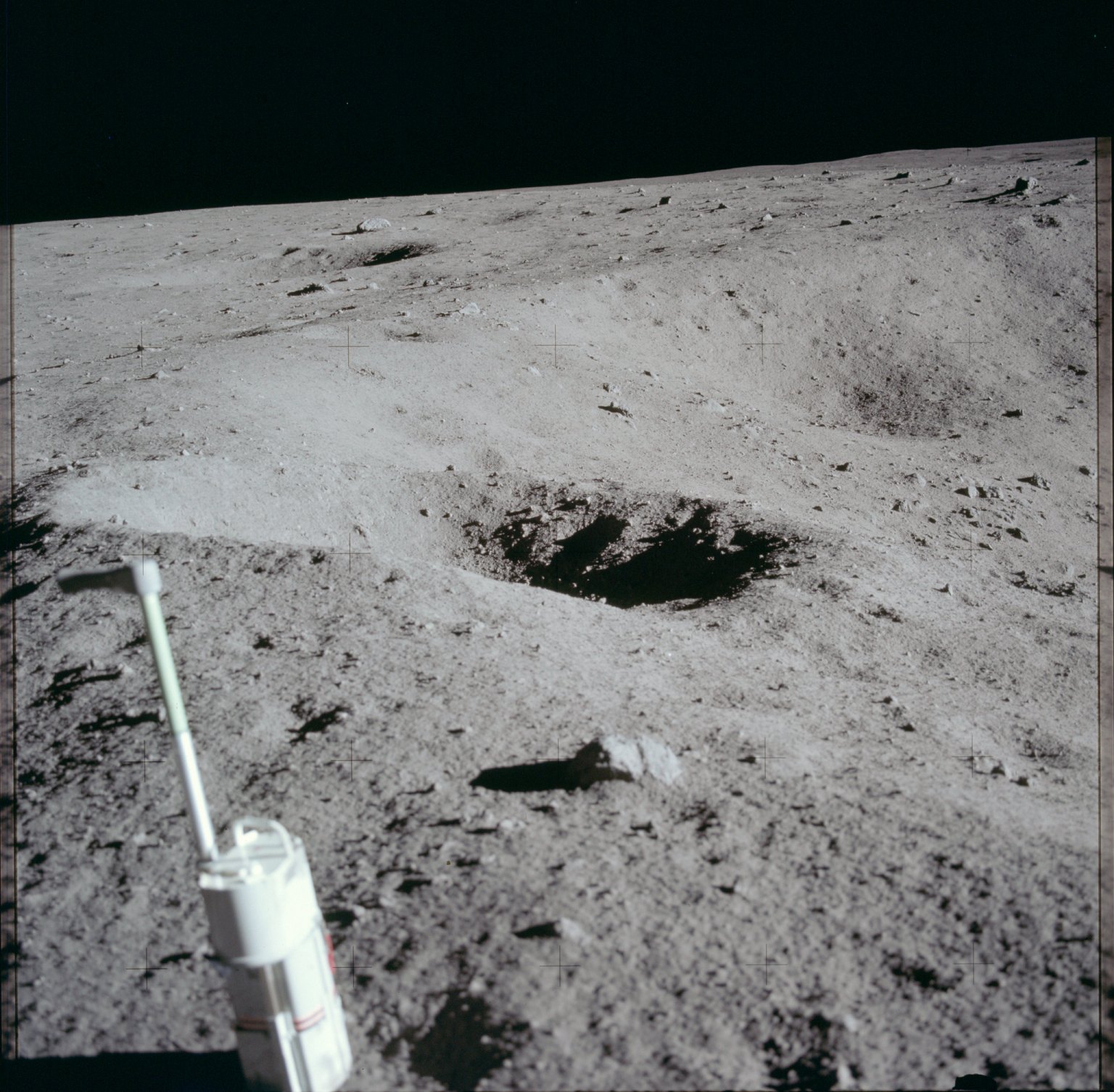 Снимок поверхности Луны на камеру Kodak