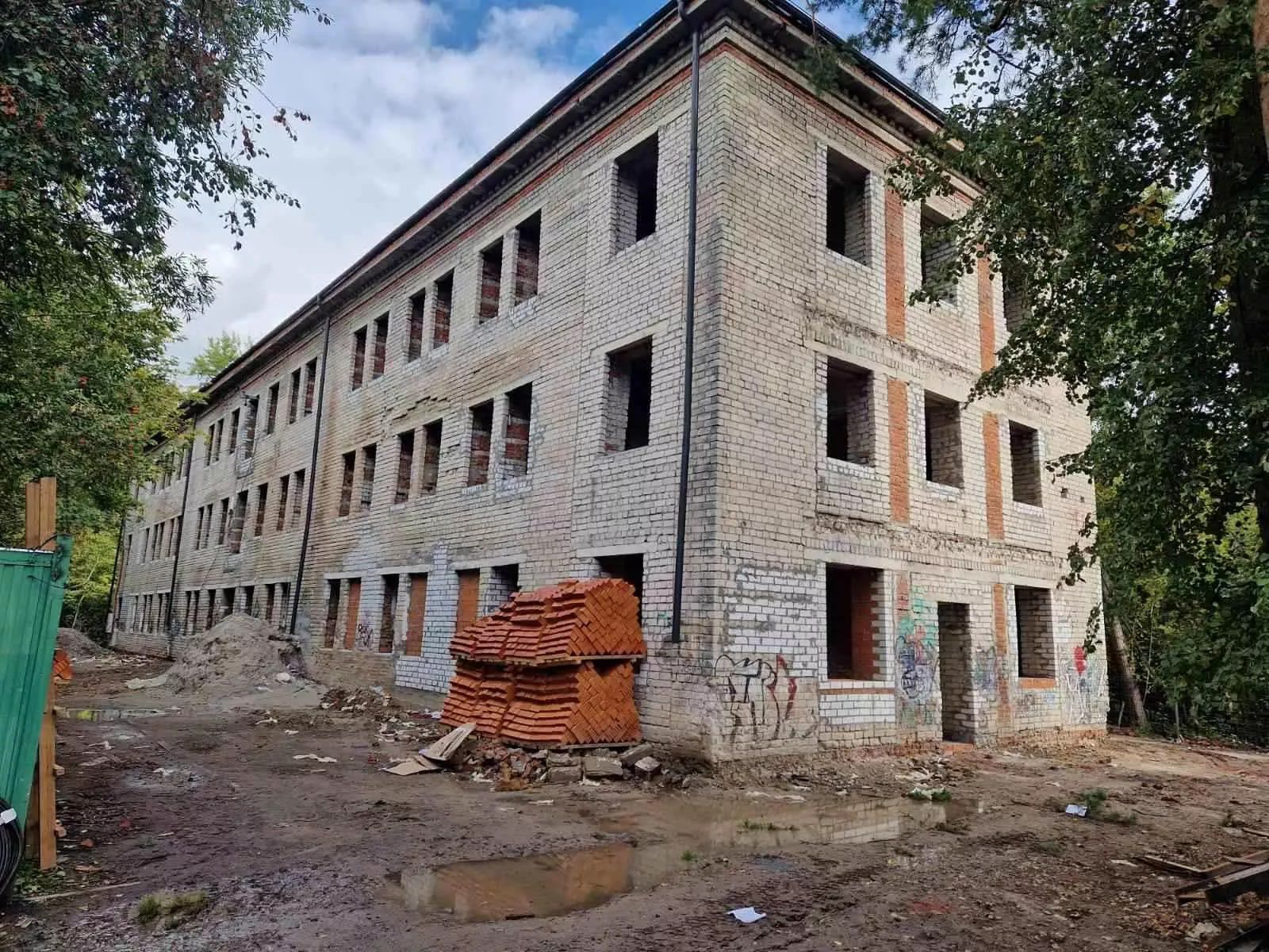 10 объектов коммерческой недвижимости&nbsp;расположены&nbsp;на территории бывшего пансионата Оловянникова