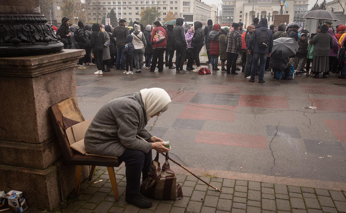 Украинцев призвали самостоятельно копить на пенсию из-за демографии