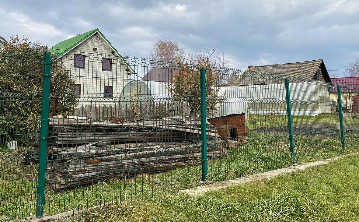 Частный дом пропавшей семьи Усольцевых в посёлке Тартат в Красноярском крае