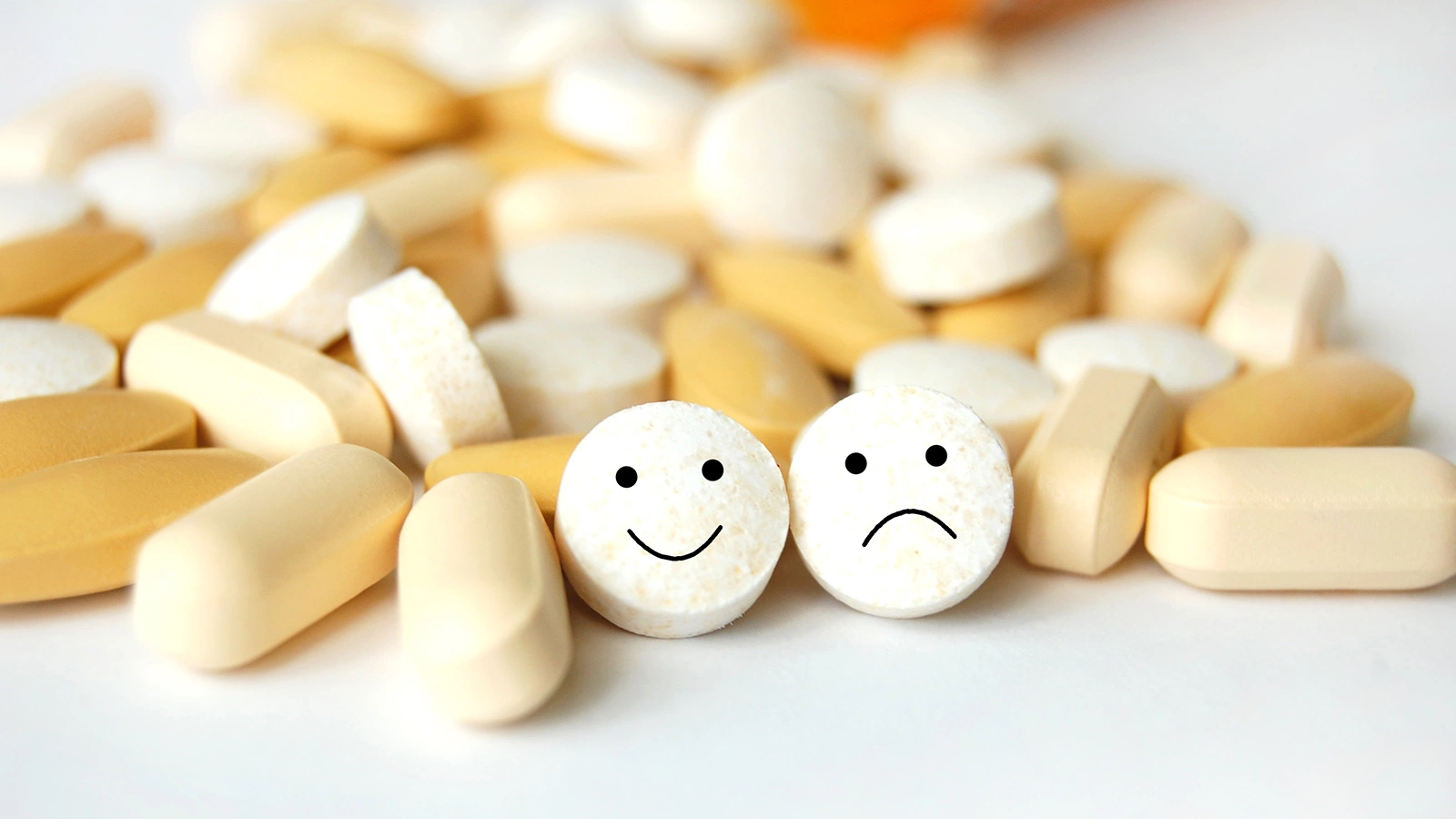 В России предложили выдавать антидепрессанты по ОМС. Что известно