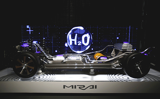 Шасси автомобиля Mirai, использующего водородное топливо