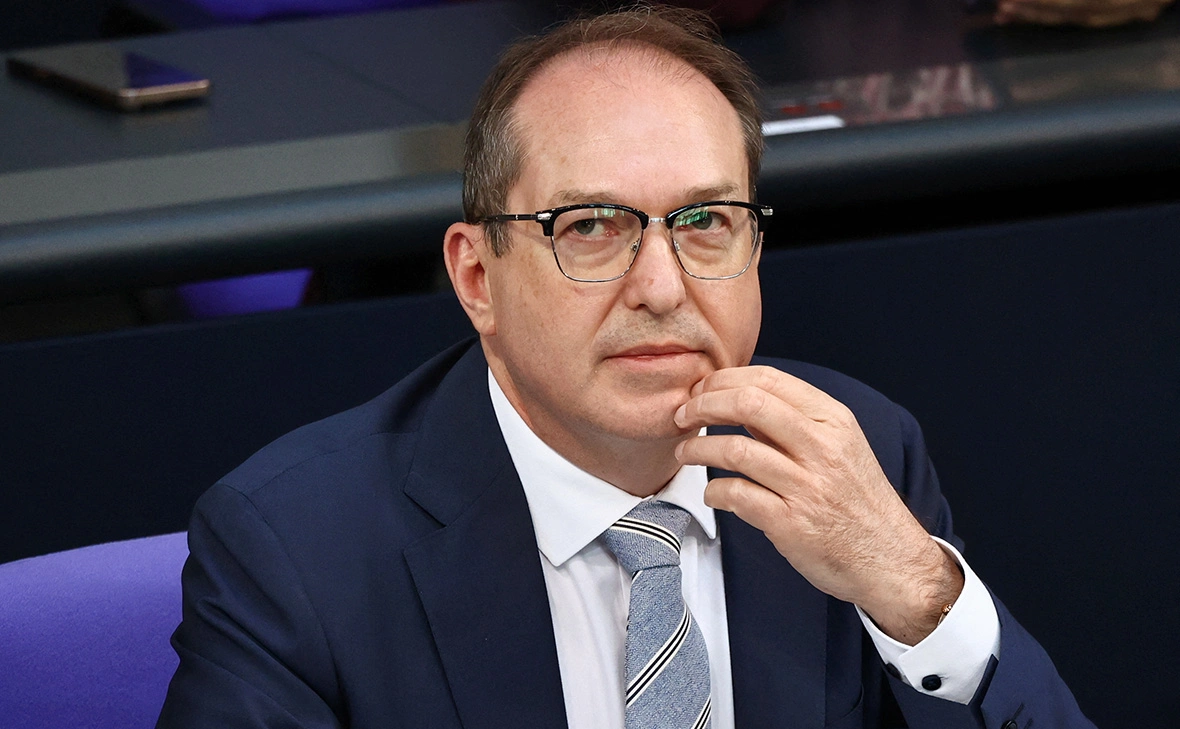 Liesa Johannssen / Reuters