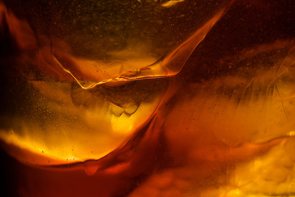 Когда речь идет об элегантных и изысканных напитках, бренди и коньяк часто занимают видное место