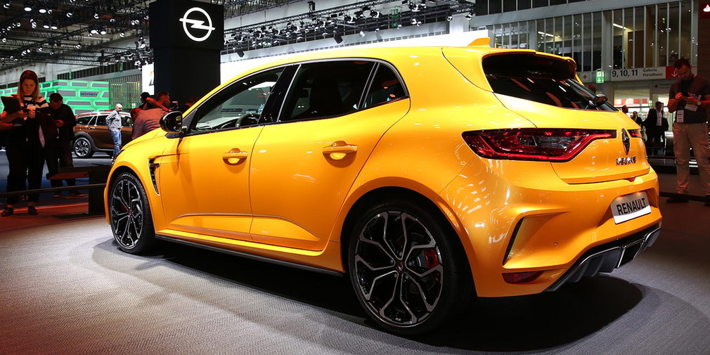 7 способов отличить новый Renault Megane RS от старого