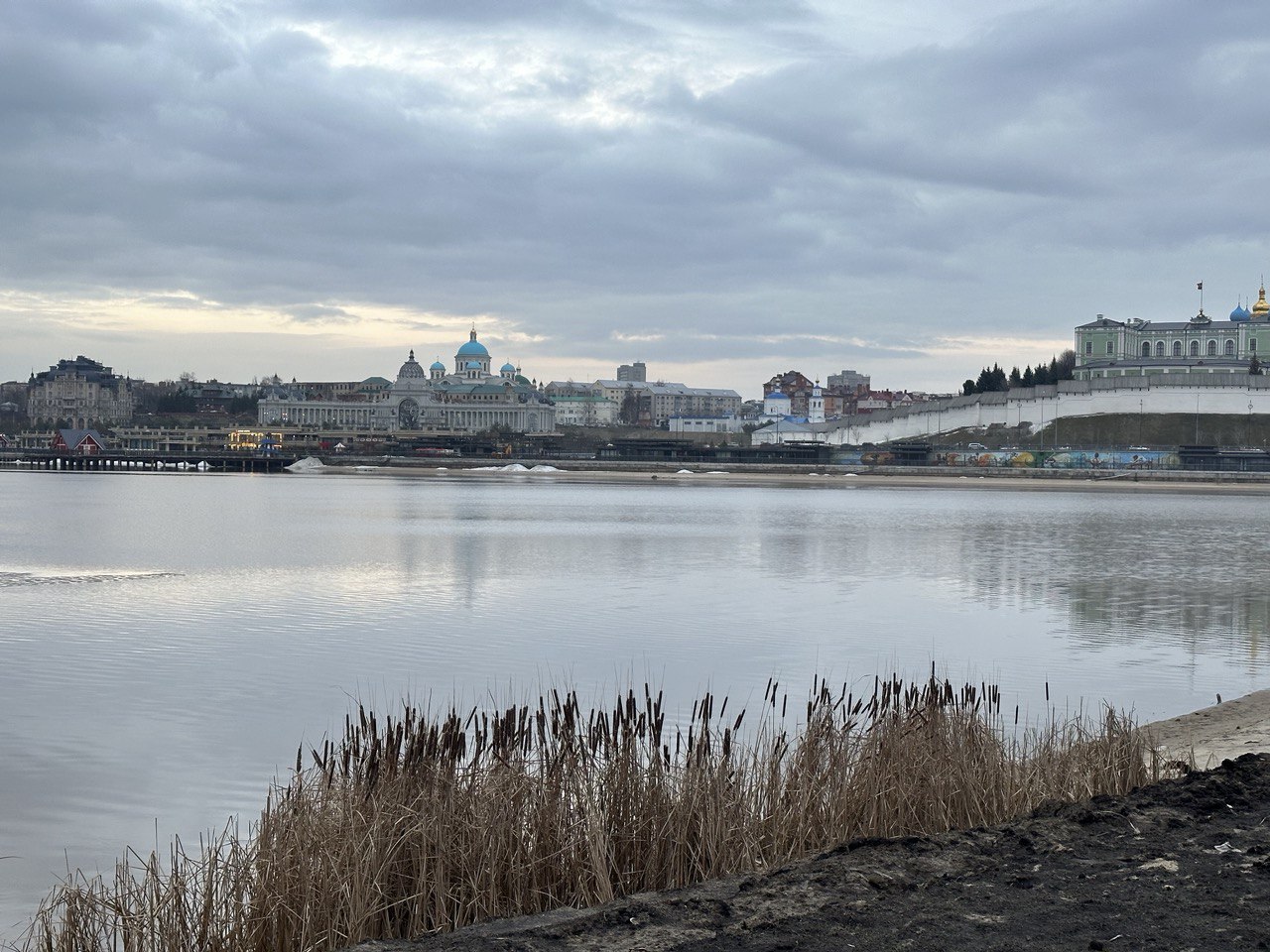 На велопешеходный маршрут вдоль Кремлевской дамбы потратили ₽337 млн