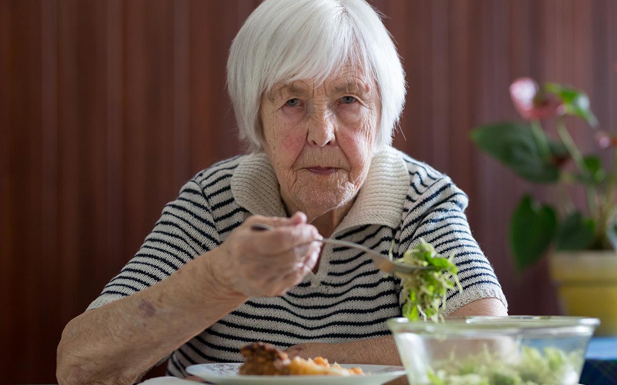 Топ-5 полезных правил питания пожилых людей. Их важно знать