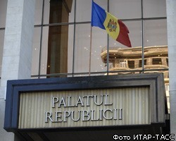Правящая партия Молдавии сорвала работу парламента